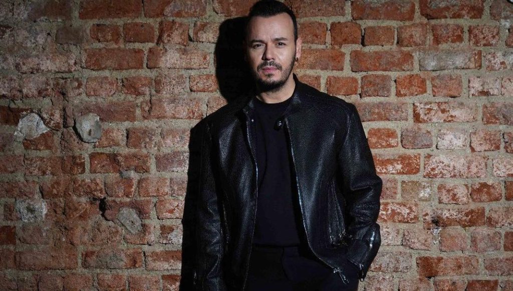 Deha Bilimlier’den Yeni Tekli: “Herkes Kendi İşine”