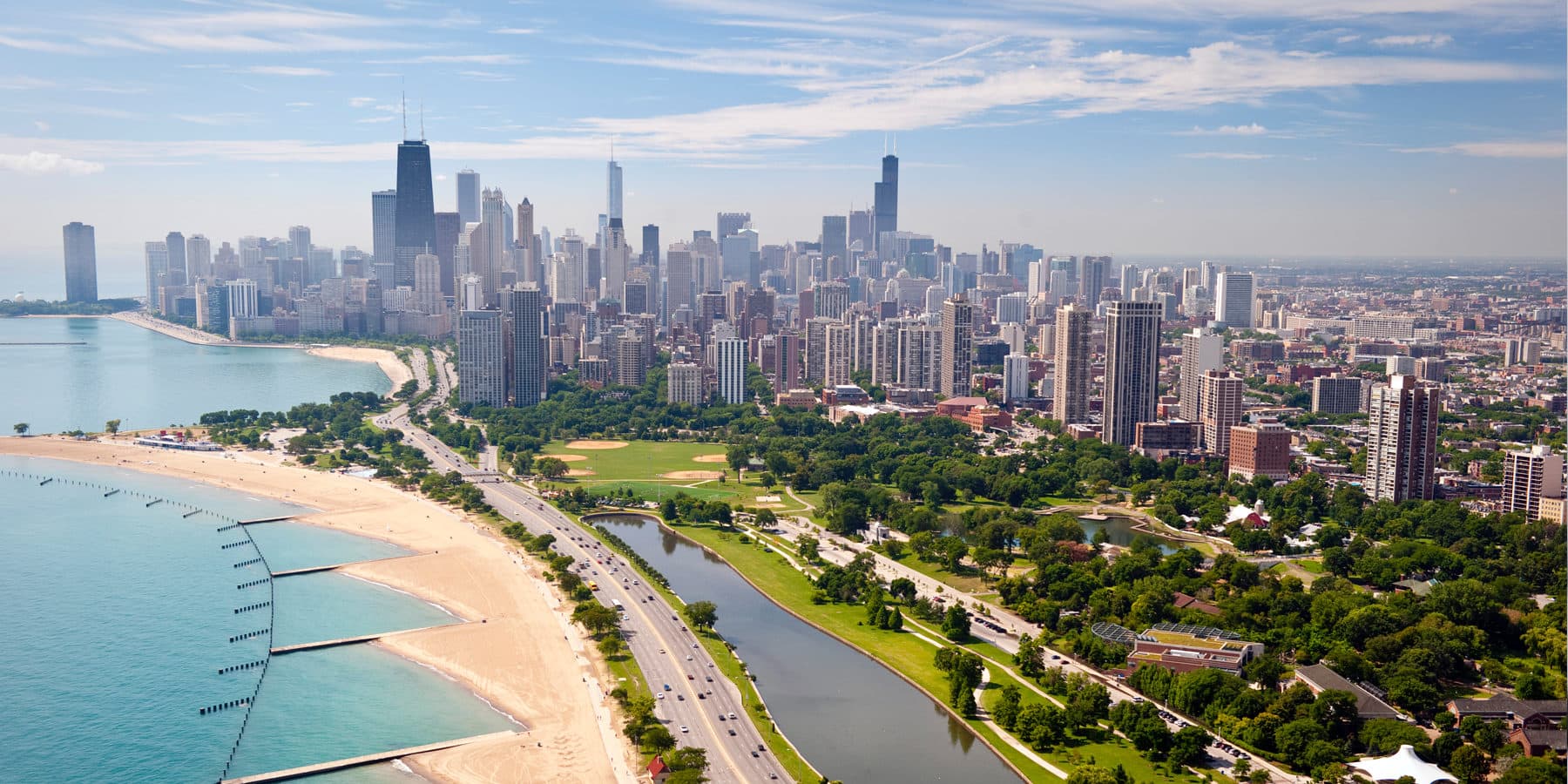 Bus Trips to Chicago: An Easy and Affordable Way to Discover the Windy City