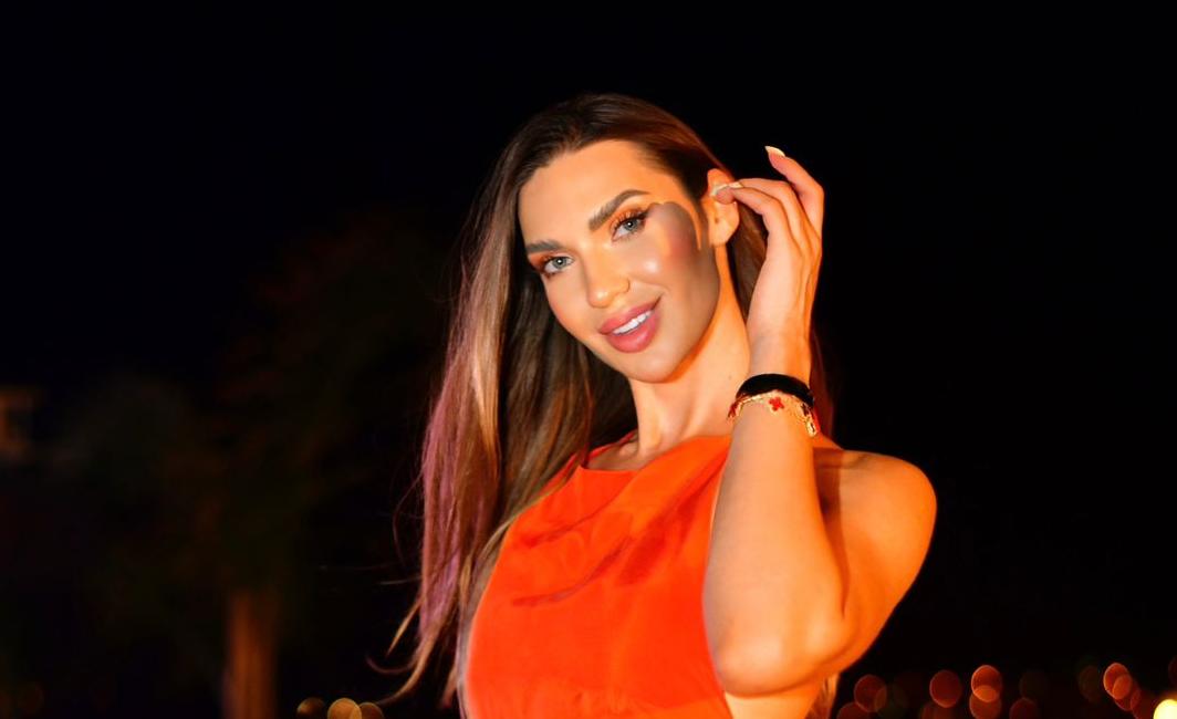 Valeria Kondratenko, Bodrum Moda Haftası’nda Doğal Güzelliğiyle Büyüledi