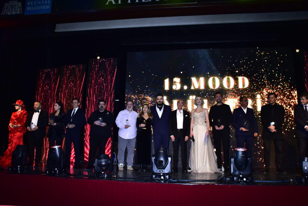 15. MOOD ÖDÜLLERİ GÖRKEMLİ BİR TÖRENLE GERÇEKLEŞTİ