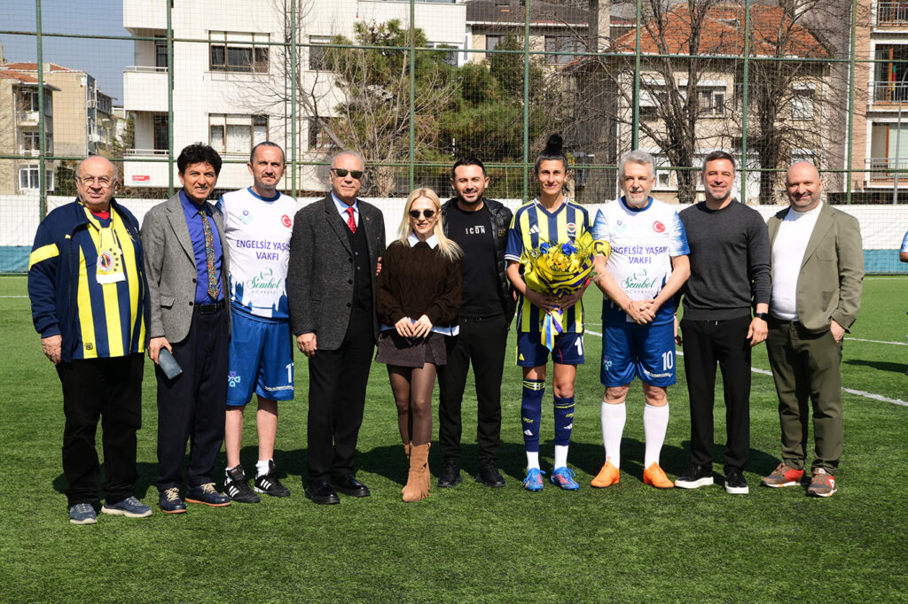 “Kadına Şiddete” futbollu mesaj  8 Mart için yeşil sahada buluştular