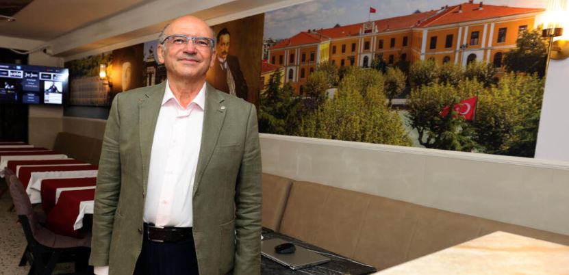 Yine, yeni, yeniden İzmir Galatasaraylılar Derneği Lokali